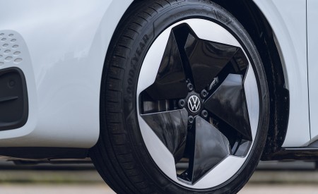 2022 Volkswagen ID.3 Tour Pro S (UK-Spec) Wheel Wallpapers 450x275 (52)