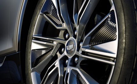 2023 Cadillac LYRIQ Wheel Wallpapers 450x275 (13)
