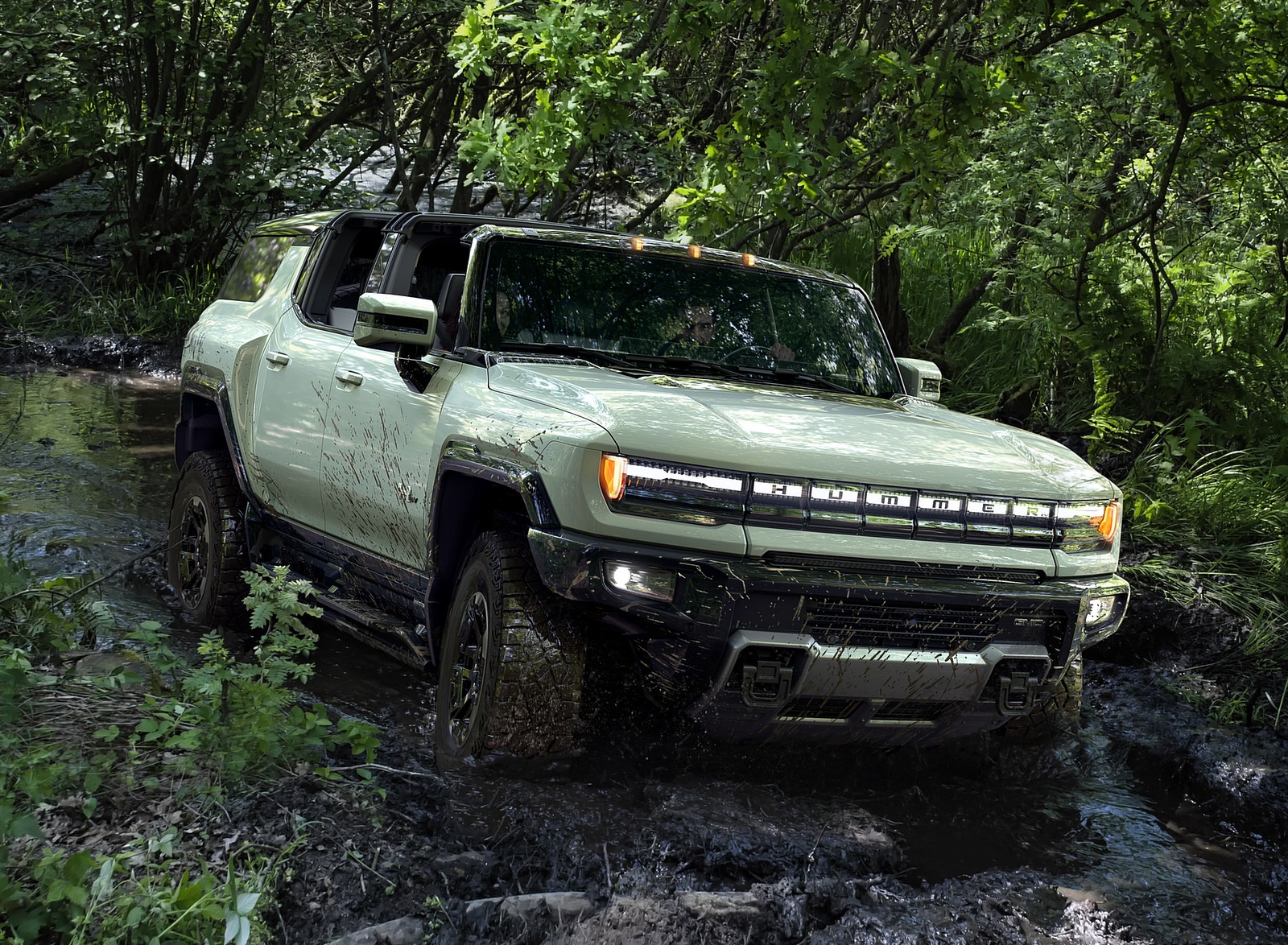 2024 GMC HUMMER EV SUV Off-Road Wallpapers #20 of 52