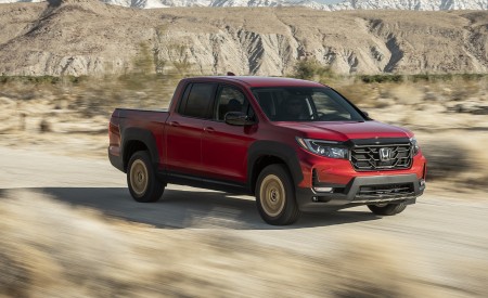 2021 Honda Ridgeline Sport with HPD Package Front Three-Quarter Wallpapers 450x275 (3)