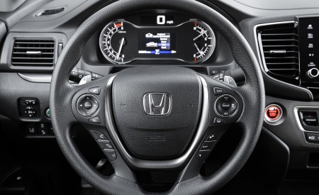 2021 Honda Ridgeline Sport with HPD Package Interior Steering Wheel Wallpapers 450x275 (29)