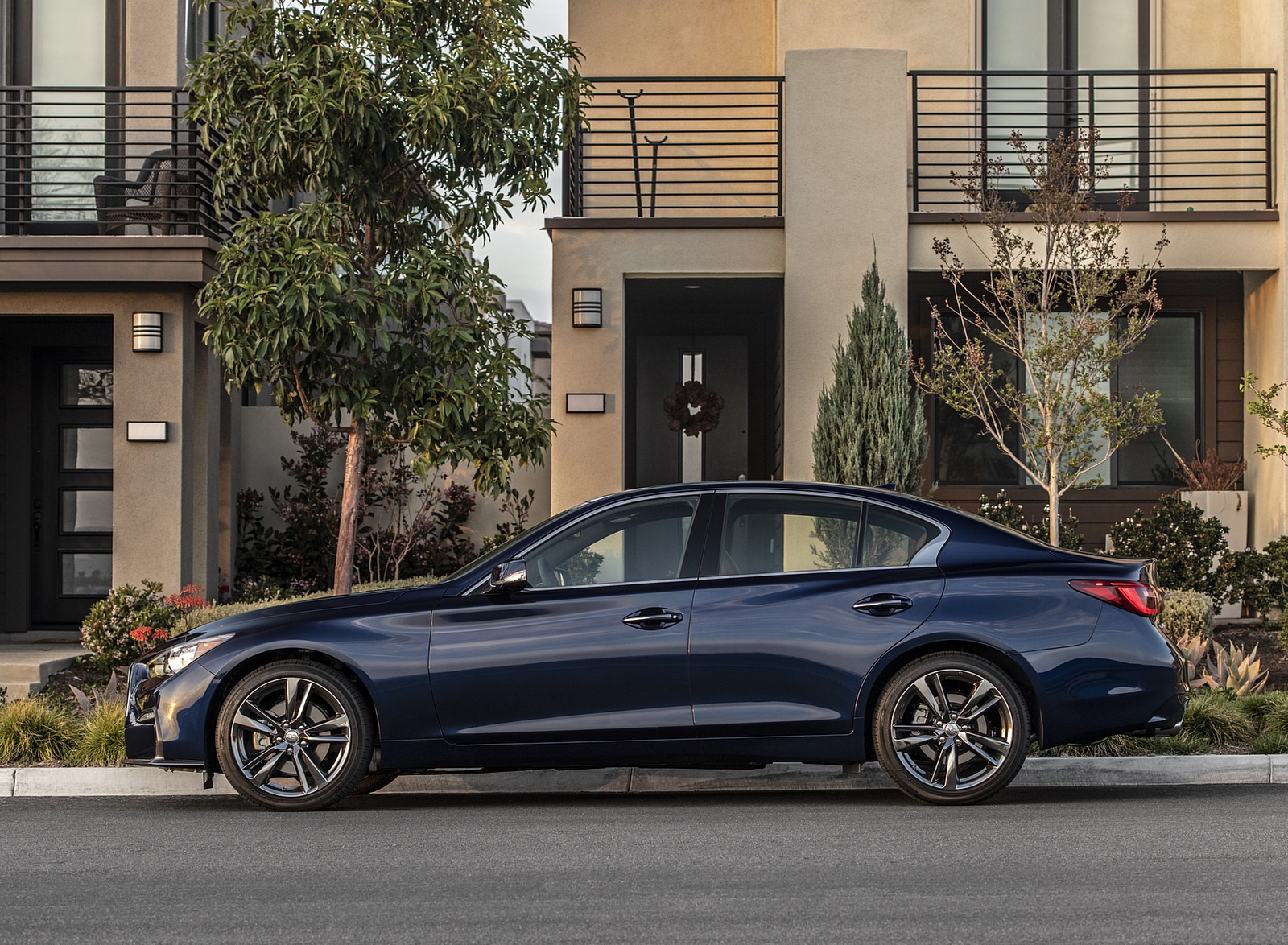 2021 Infiniti Q50 Signature Edition Side Wallpapers #7 of 19