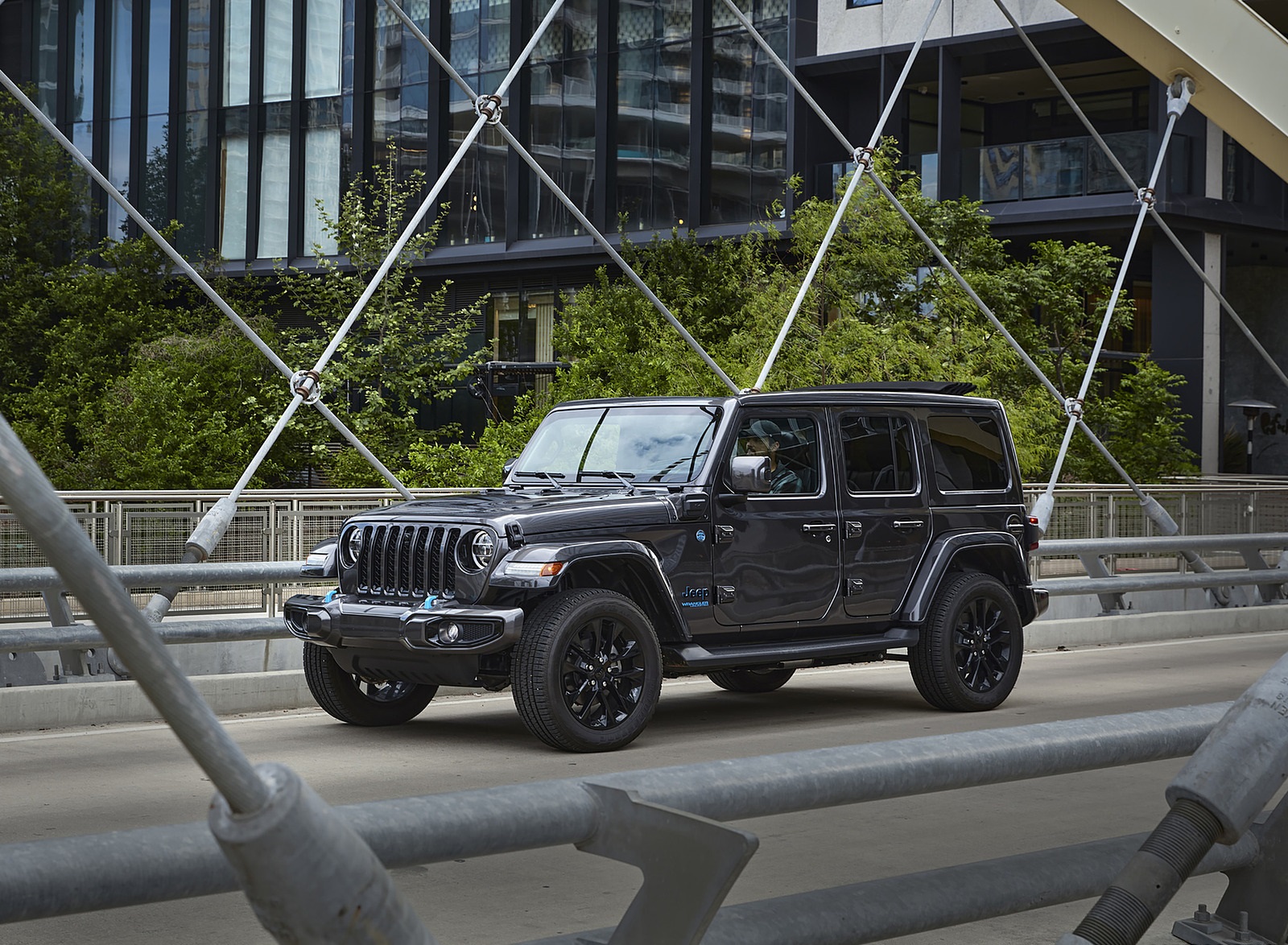 2021 Jeep Wrangler High Altitude 4xe Front Three-Quarter Wallpapers  #21 of 37