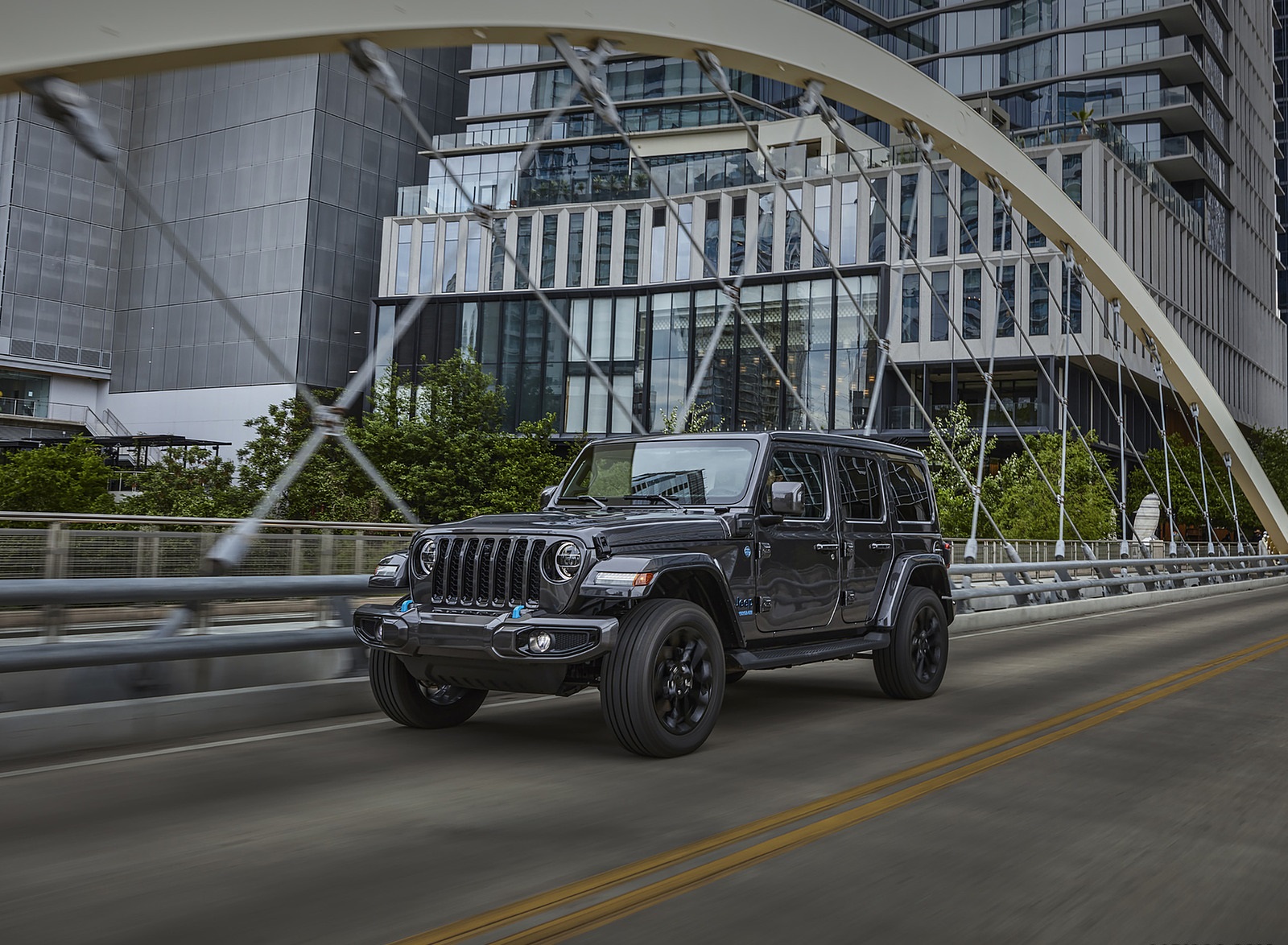 2021 Jeep Wrangler High Altitude 4xe Front Three-Quarter Wallpapers #15 of 37