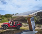2021 Jeep Wrangler Rubicon 4xe Charging Off-Road + Off-Grid Wallpapers 150x120 (9)