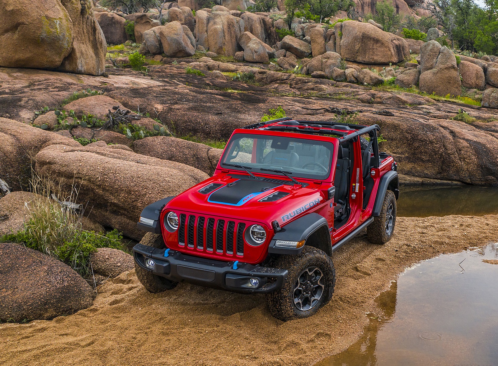 2021 Jeep Wrangler Rubicon 4xe Front Three-Quarter Wallpapers  #29 of 57
