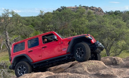 2021 Jeep Wrangler Rubicon 4xe Off-Road Wallpapers  450x275 (31)