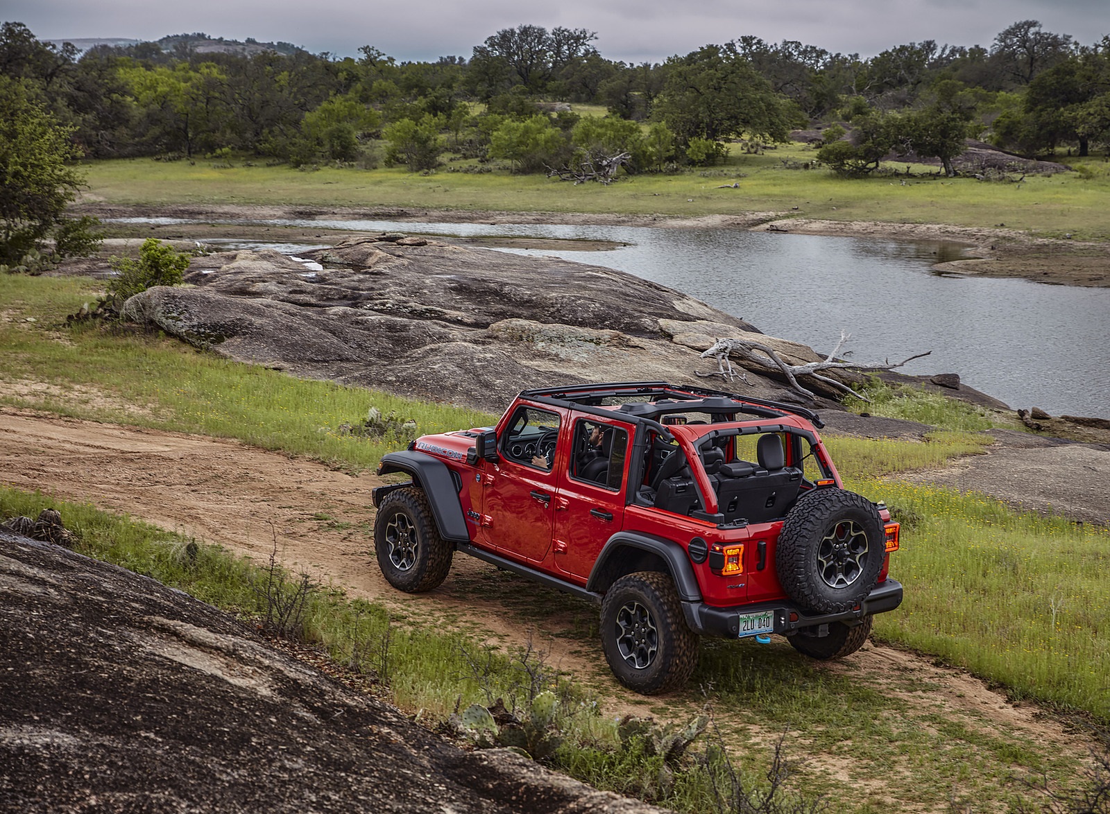 2021 Jeep Wrangler Rubicon 4xe Rear Three-Quarter Wallpapers #8 of 57