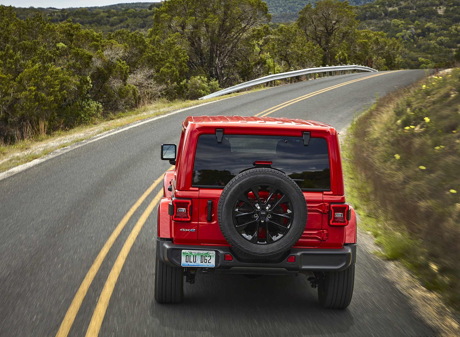 2021 Jeep Wrangler Sahara 4xe Rear Wallpapers  #10 of 23