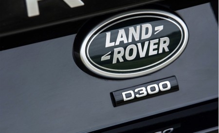 2021 Land Rover Discovery D300 MHEV SE Badge Wallpapers 450x275 (31)