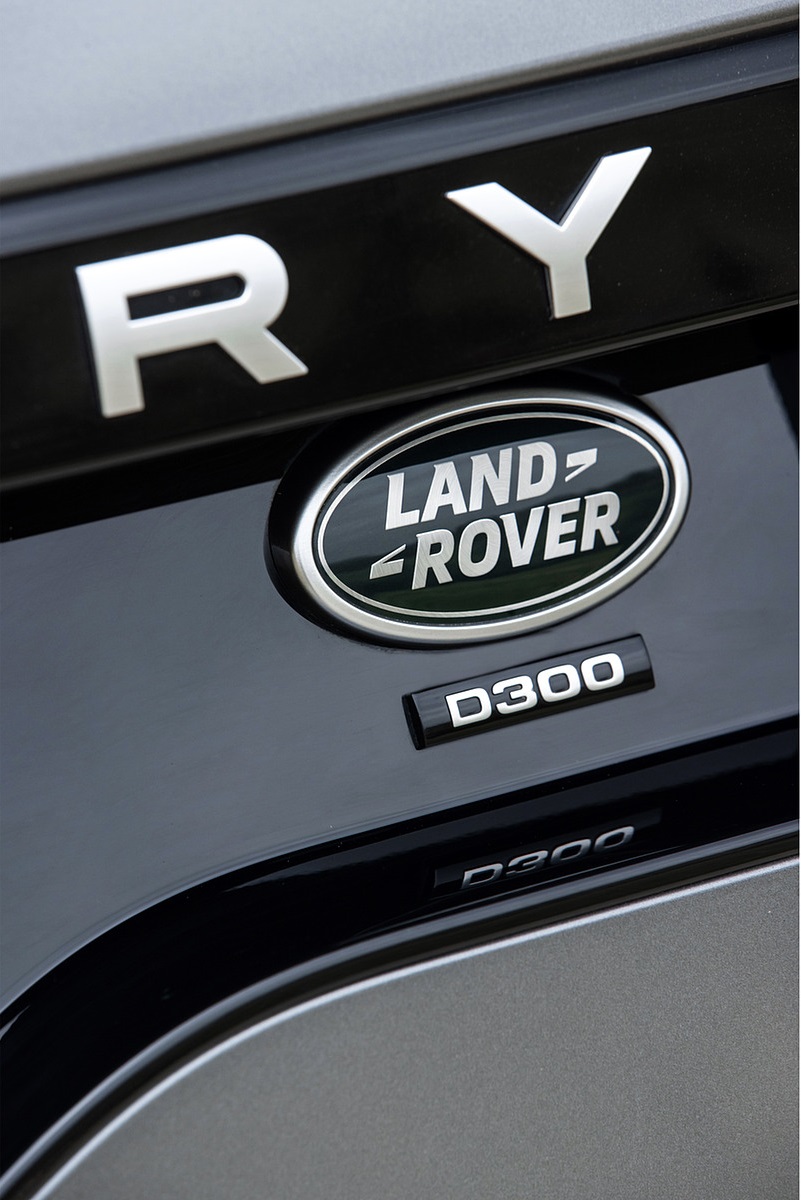 2021 Land Rover Discovery D300 MHEV SE Badge Wallpapers #31 of 49