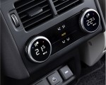 2021 Land Rover Discovery D300 MHEV SE Interior Detail Wallpapers 150x120 (44)