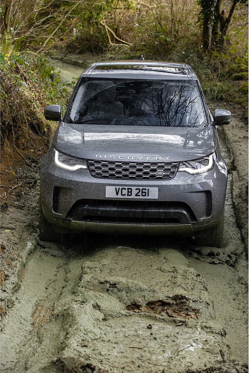 2021 Land Rover Discovery D300 MHEV SE Off-Road Wallpapers #18 of 49