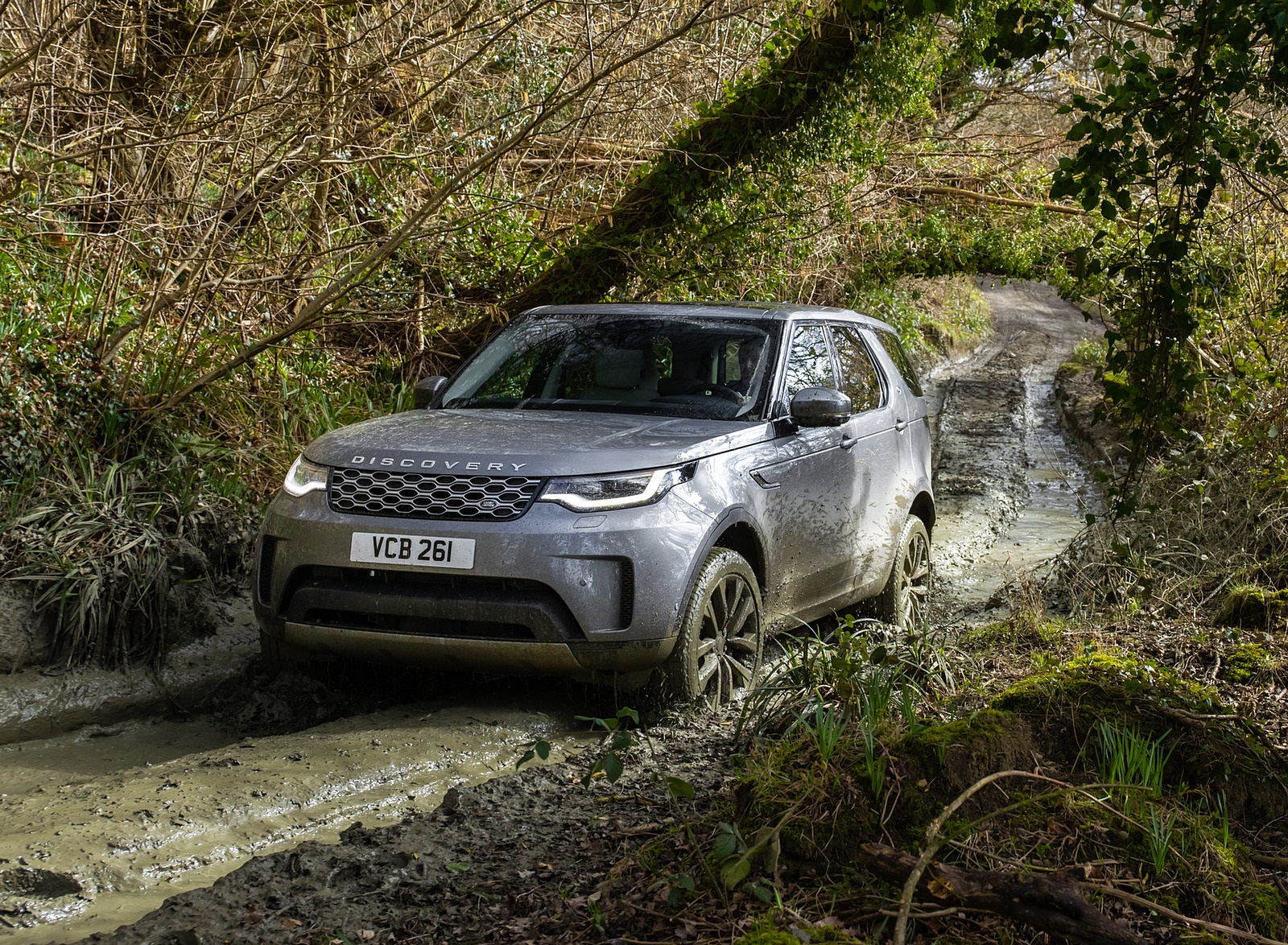 2021 Land Rover Discovery D300 MHEV SE Off-Road Wallpapers #21 of 49