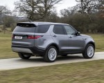 2021 Land Rover Discovery D300 MHEV SE Rear Three-Quarter Wallpapers 150x120 (4)