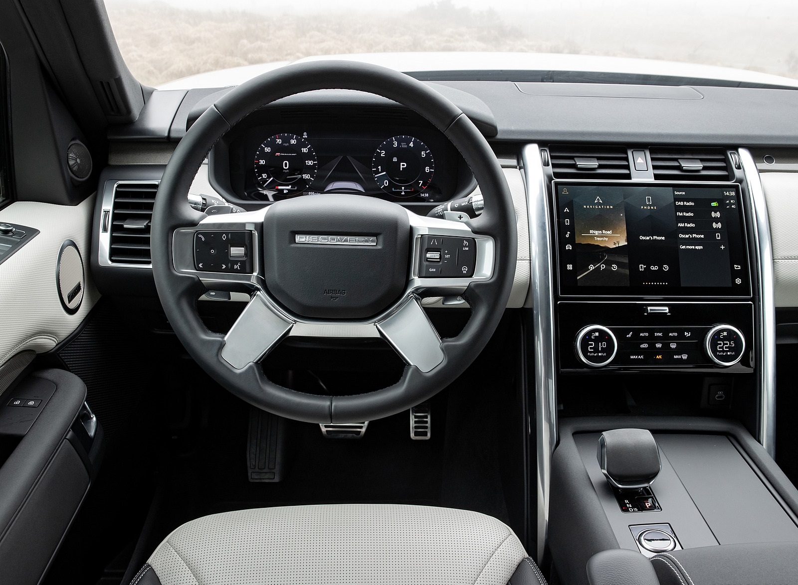 2021 Land Rover Discovery P360 MHEV R-Dynamic S Interior Cockpit Wallpapers #43 of 50