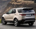 2021 Land Rover Discovery P360 MHEV R-Dynamic S Rear Three-Quarter Wallpapers 150x120 (24)
