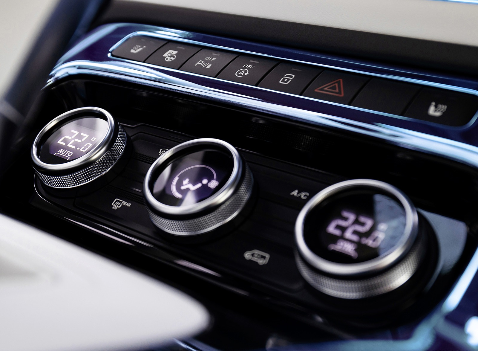 2021 Mercedes-Benz EQT Concept Central Console Wallpapers #26 of 50