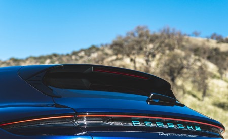 2022 Porsche Taycan Turbo Cross Turismo (Color: Gentian Blue) Detail Wallpapers 450x275 (78)