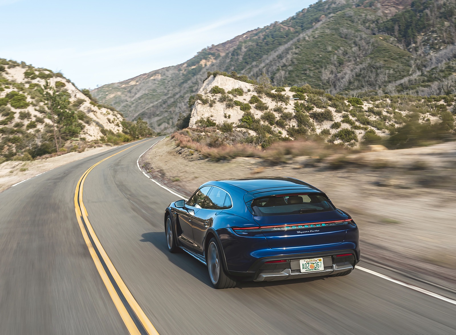 2022 Porsche Taycan Turbo Cross Turismo (Color: Gentian Blue) Rear Three-Quarter Wallpapers #17 of 107