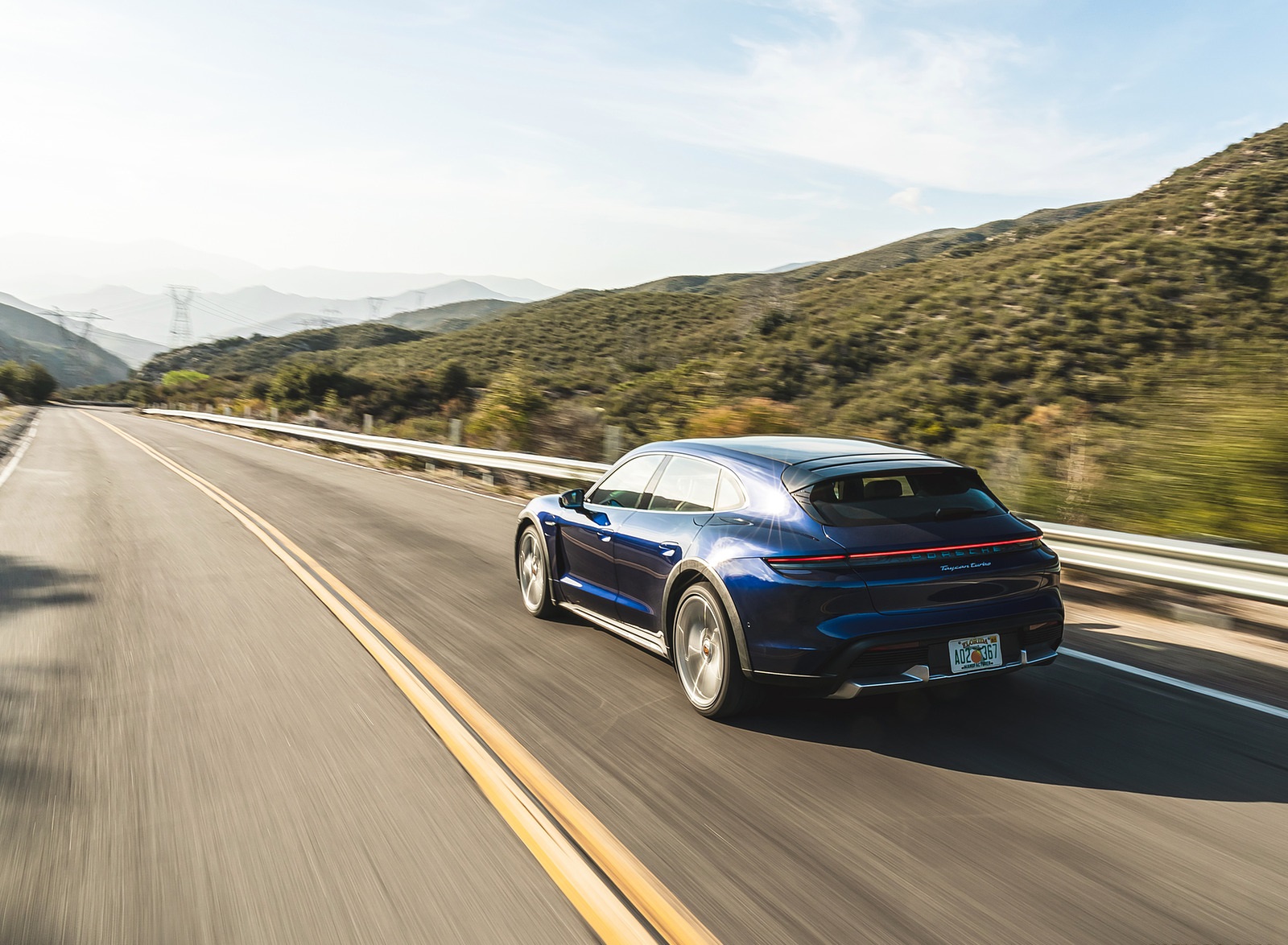 2022 Porsche Taycan Turbo Cross Turismo (Color: Gentian Blue) Rear Three-Quarter Wallpapers #22 of 107