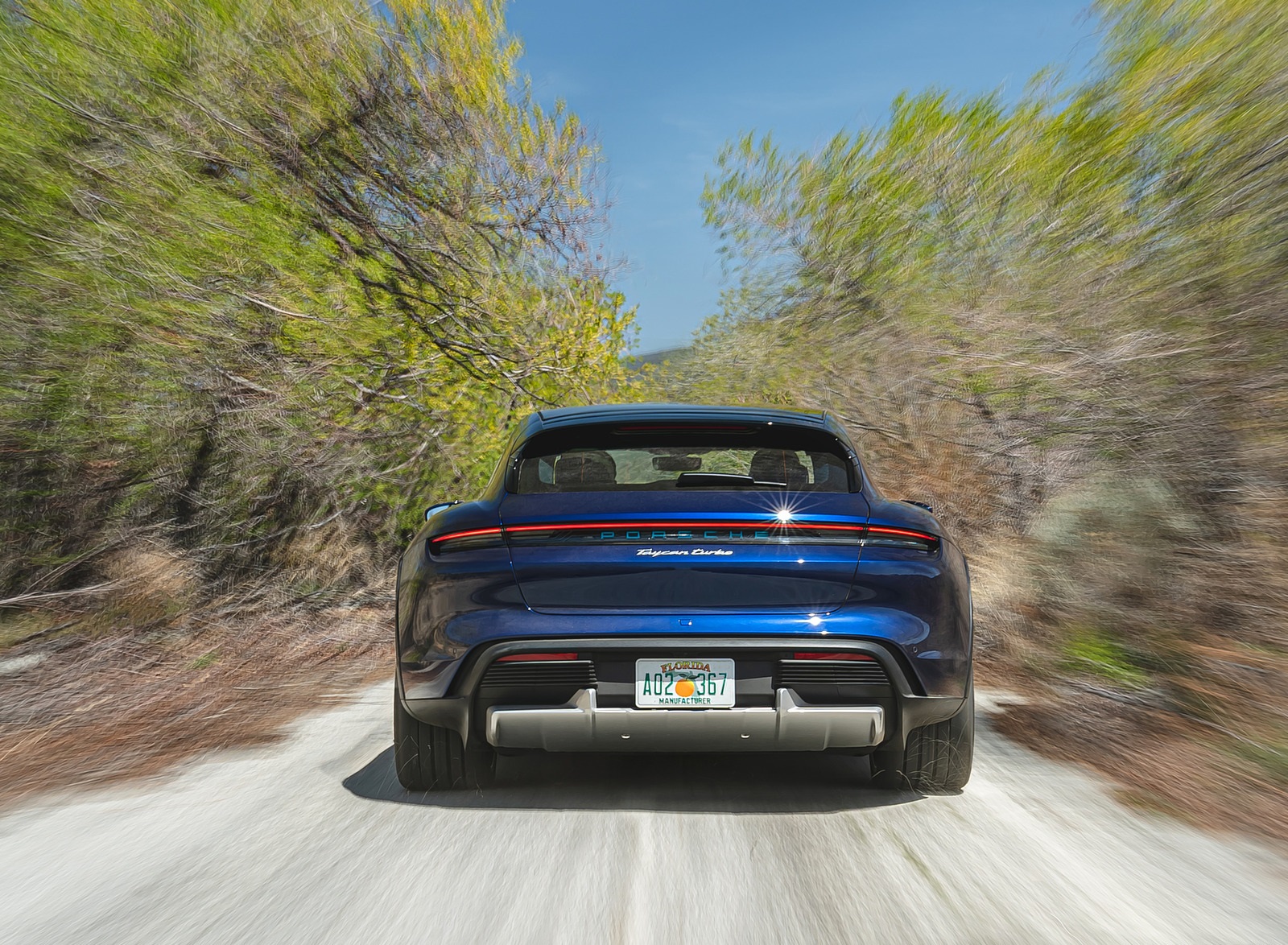 2022 Porsche Taycan Turbo Cross Turismo (Color: Gentian Blue) Rear Wallpapers #28 of 107