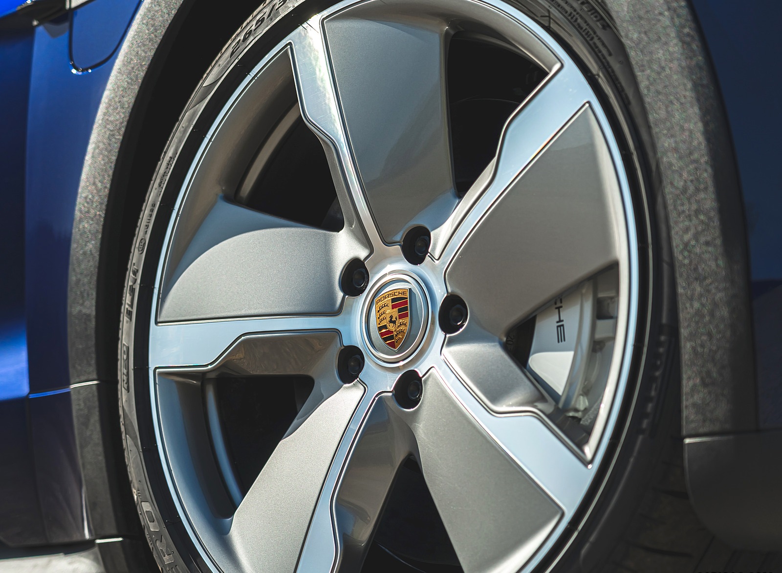 2022 Porsche Taycan Turbo Cross Turismo (Color: Gentian Blue) Wheel Wallpapers #73 of 107