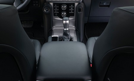2021 Toyota Land Cruiser Prado Interior Cockpit Wallpapers 450x275 (74)