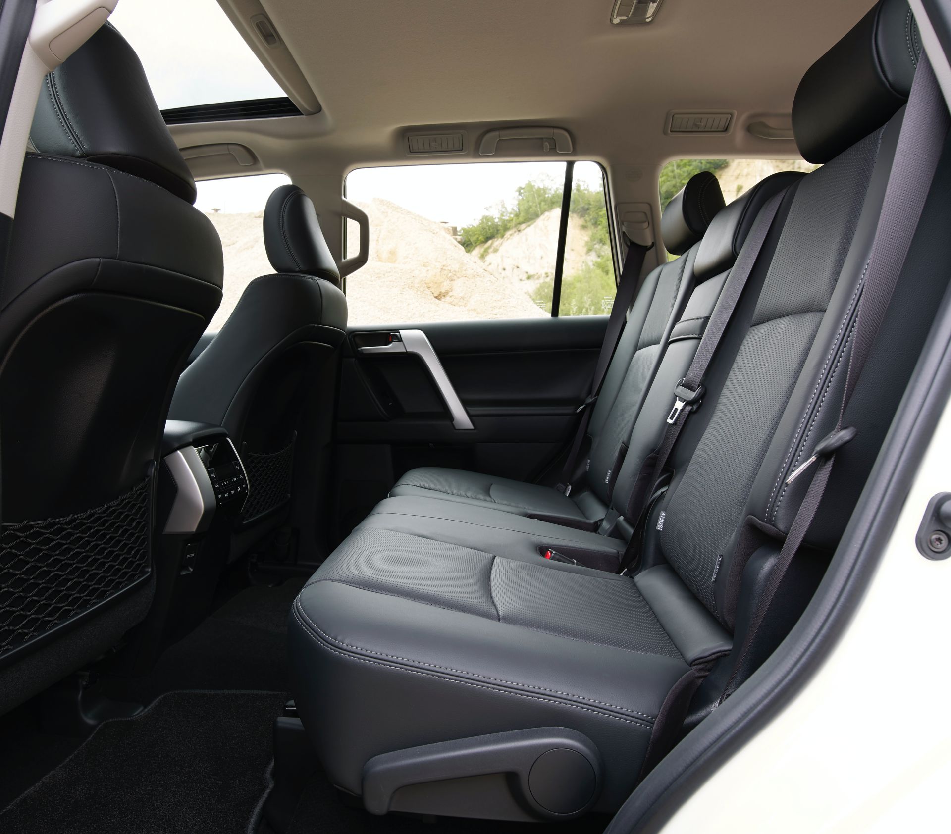 2021 Toyota Land Cruiser Prado Interior Rear Seats Wallpapers #76 of 77