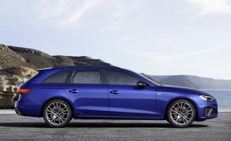2022 Audi A4 Avant S Line Competition Plus (Color: Navarra Blue Metallic) Side Wallpapers 450x275 (12)