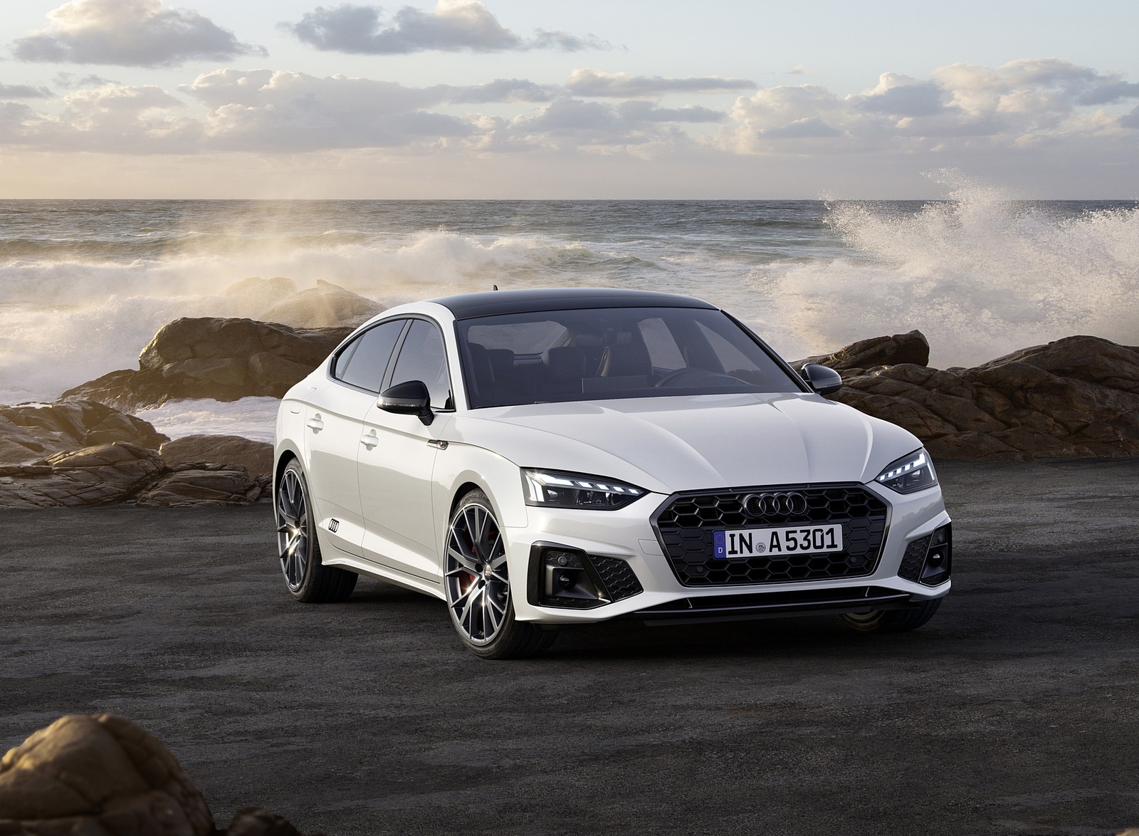 2022 Audi A5 Sportback S Line Competition Plus (Color: Glacier White Metallic) Front Wallpapers (5)