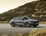 2022 Audi Q8 S Line Competition Plus (Color: Nardo Gray) Front Three-Quarter Wallpapers  150x120 (9)
