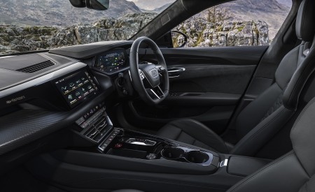 2022 Audi RS e-tron GT (UK-Spec) Interior Wallpapers 450x275 (45)