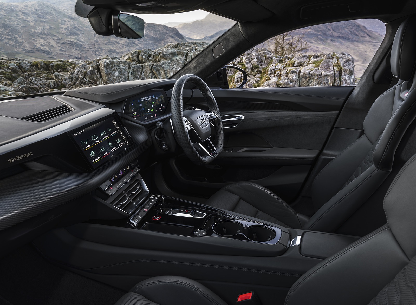 2022 Audi RS e-tron GT (UK-Spec) Interior Wallpapers #45 of 50