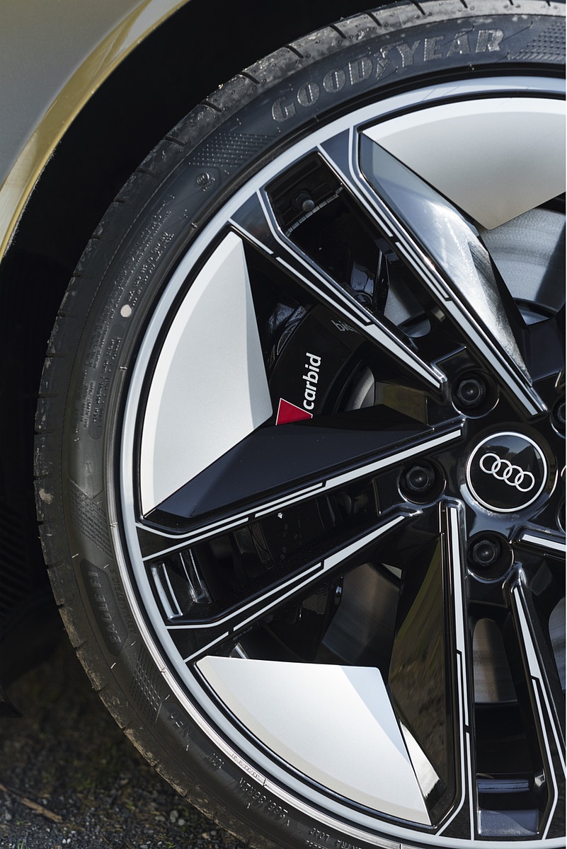 2022 Audi RS e-tron GT (UK-Spec) Wheel Wallpapers  #26 of 50