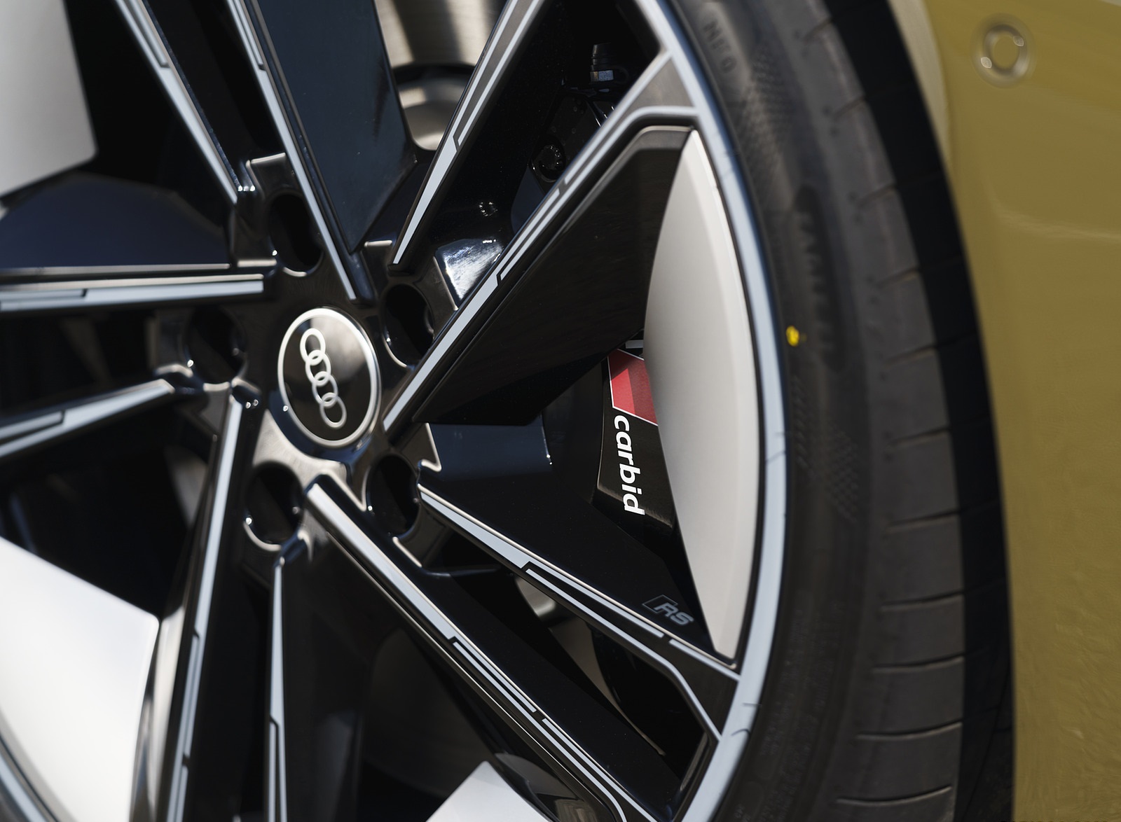 2022 Audi RS e-tron GT (UK-Spec) Wheel Wallpapers  #27 of 50