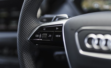2022 Audi e-tron GT (UK-Spec) Interior Steering Wheel Wallpapers  450x275 (39)