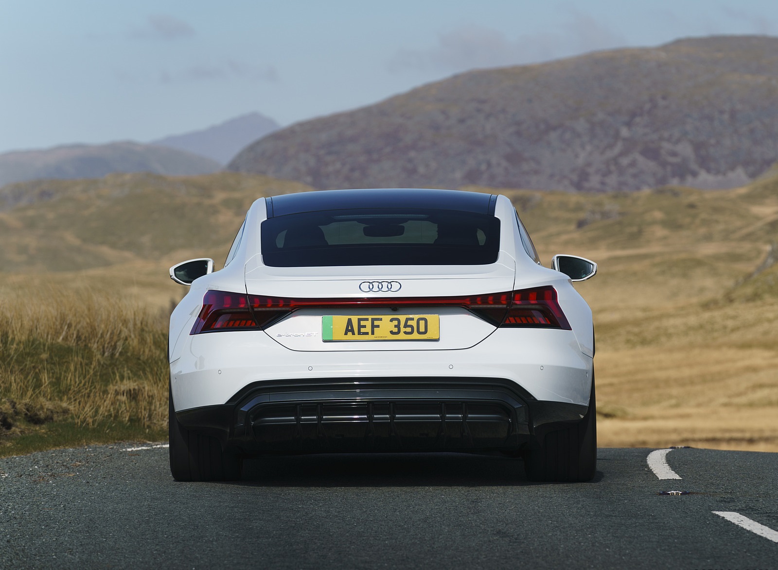 2022 Audi e-tron GT (UK-Spec) Rear Wallpapers (10)