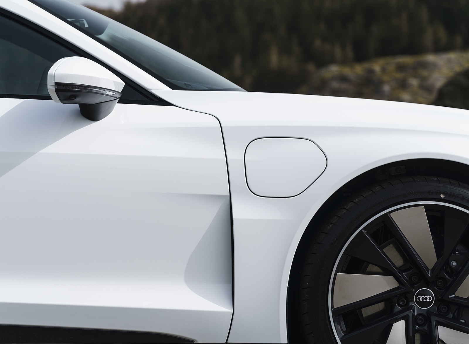 2022 Audi e-tron GT (UK-Spec) Wheel Wallpapers #20 of 49