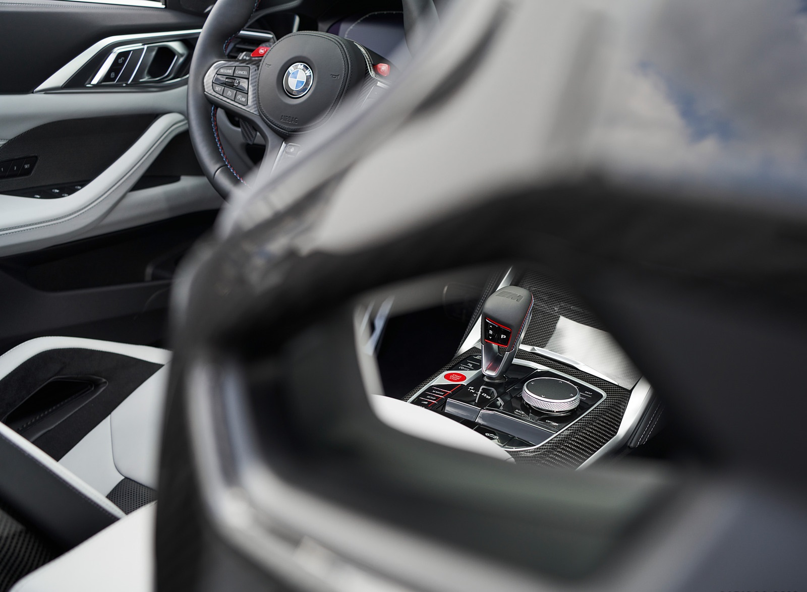 2022 BMW M4 Competition Convertible M xDrive Interior Detail Wallpapers  #87 of 98