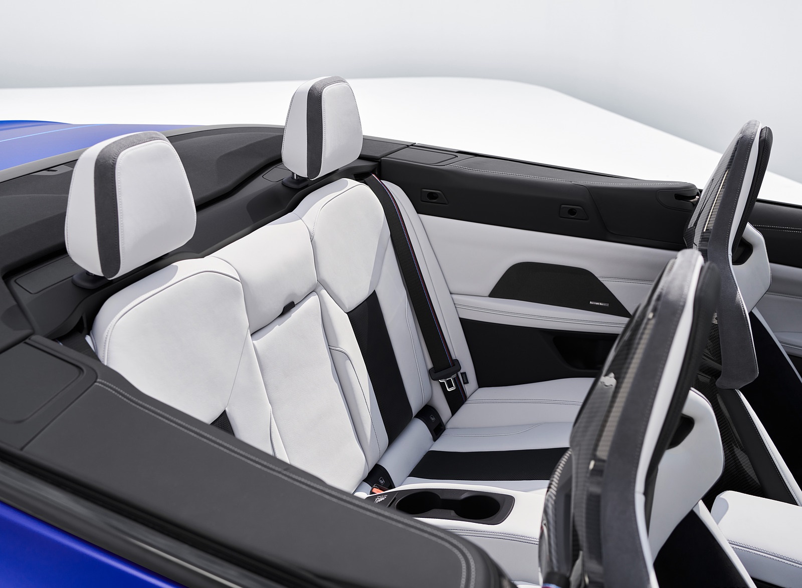2022 BMW M4 Competition Convertible M xDrive Interior Rear Seats Wallpapers  #85 of 98