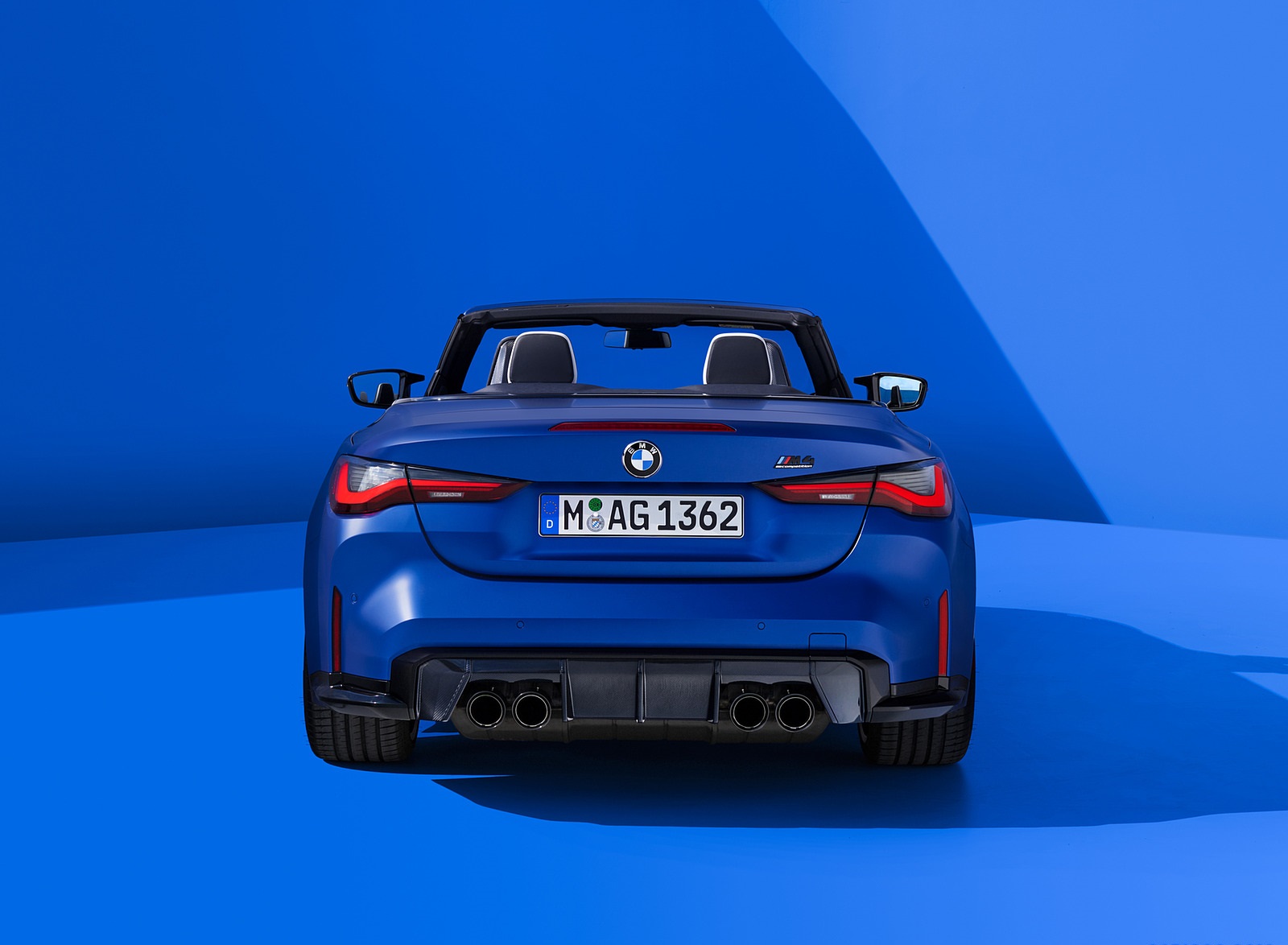 2022 BMW M4 Competition Convertible M xDrive Rear Wallpapers  #97 of 98