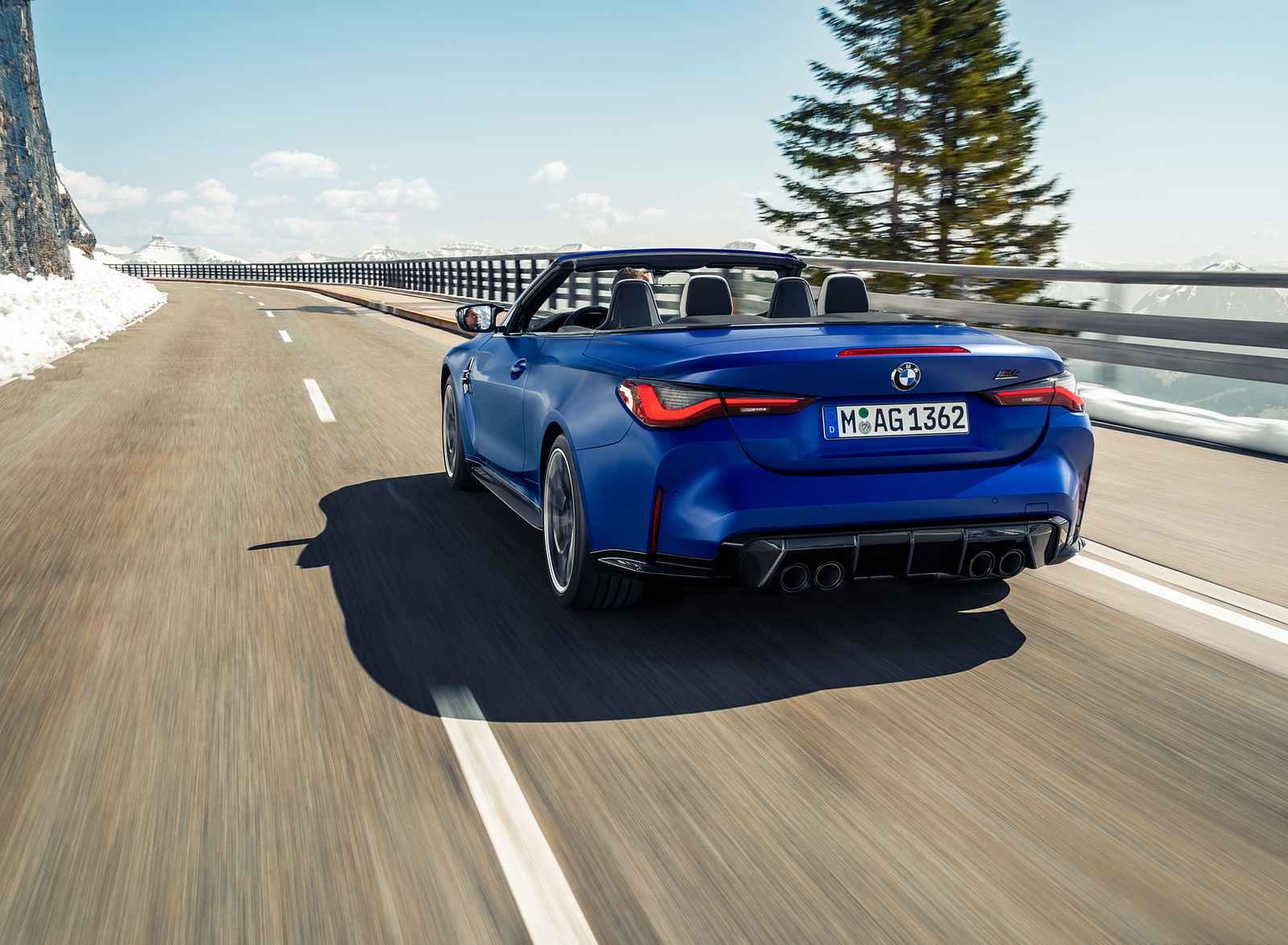 2022 BMW M4 Competition Convertible M xDrive Rear Wallpapers  (10)