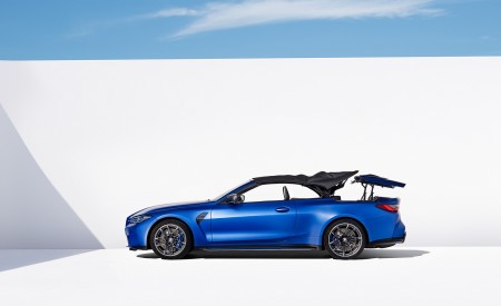 2022 BMW M4 Competition Convertible M xDrive Side Wallpapers  450x275 (32)