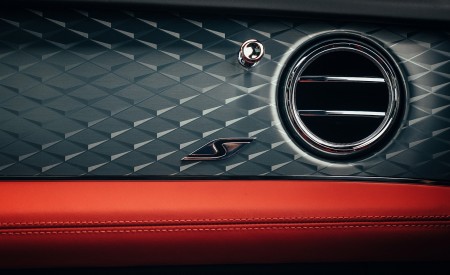 2022 Bentley Bentayga S Interior Detail Wallpapers  450x275 (22)