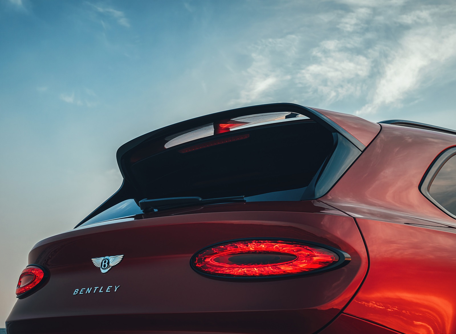 2022 Bentley Bentayga S Tail Light Wallpapers #16 of 60