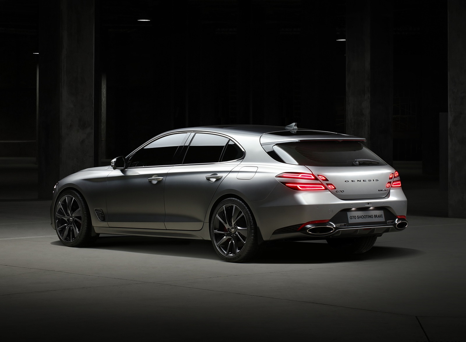 2022 Genesis G70 Shooting Brake Rear Three-Quarter Wallpapers #2 of 14