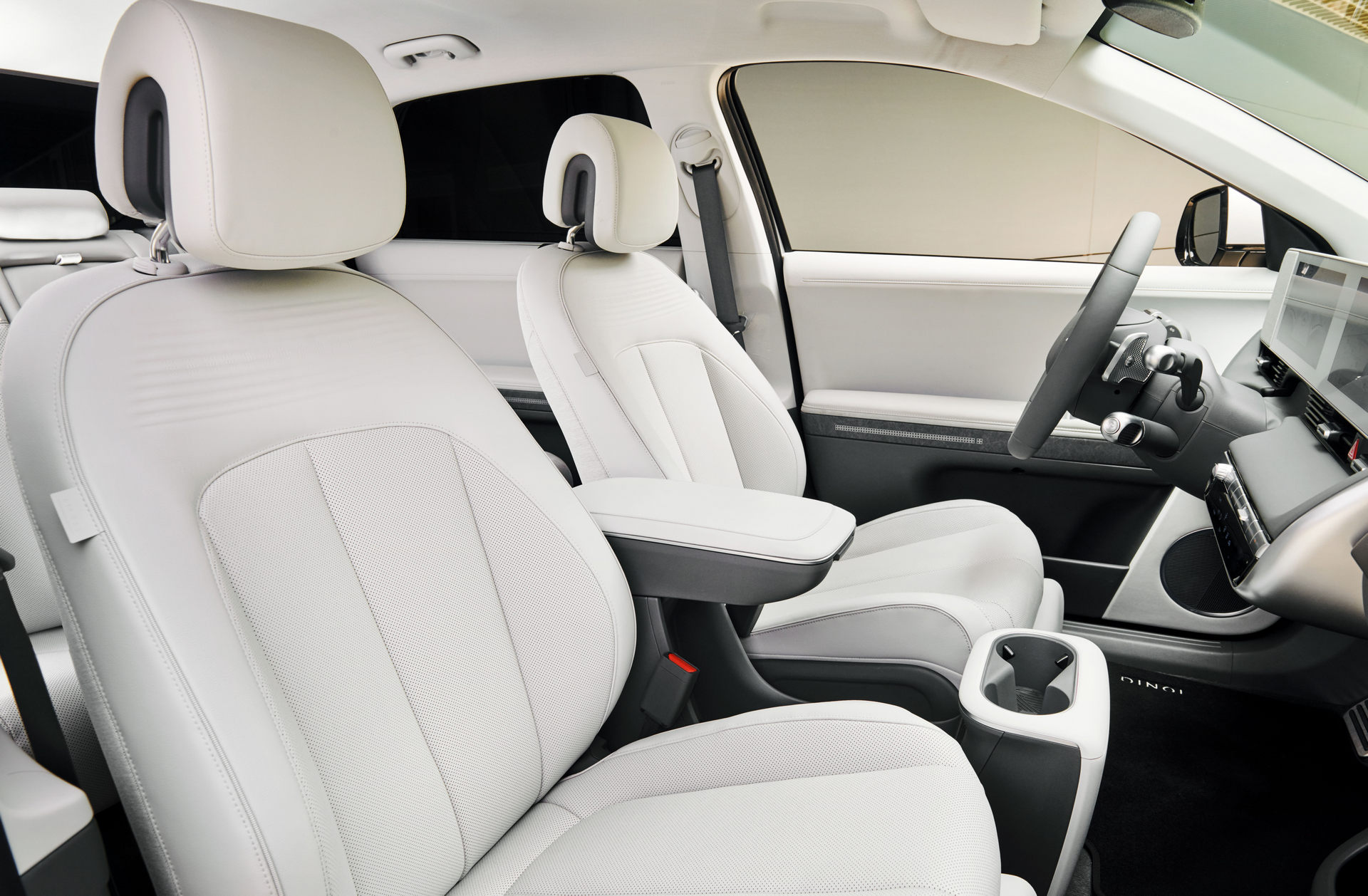 2022 Hyundai Ioniq 5 Interior Front Seats Wallpapers #50 of 232