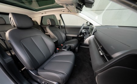 2022 Hyundai Ioniq 5 Interior Front Seats Wallpapers 450x275 (186)