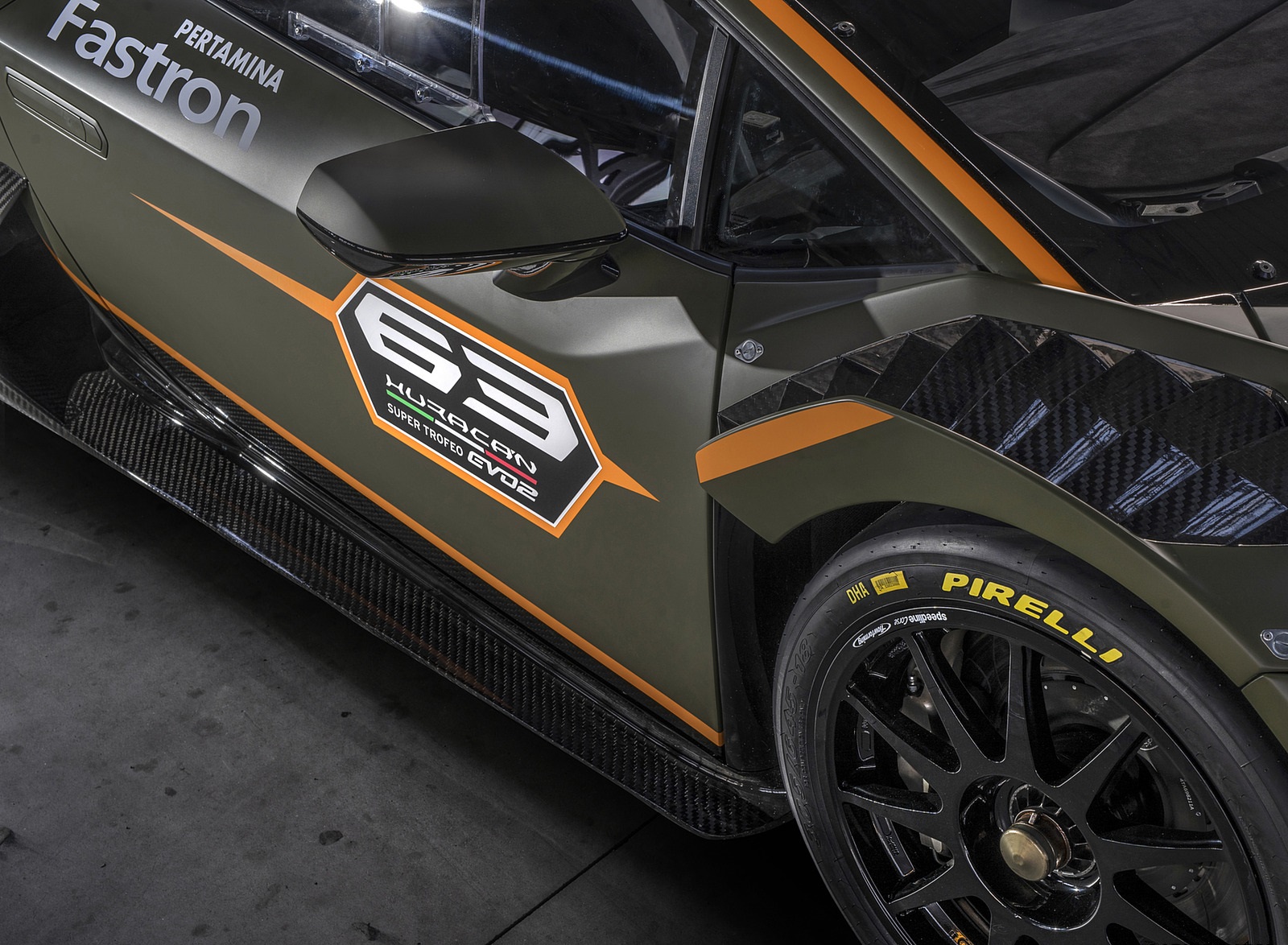 2022 Lamborghini Huracán Super Trofeo EVO2 Detail Wallpapers #14 of 19